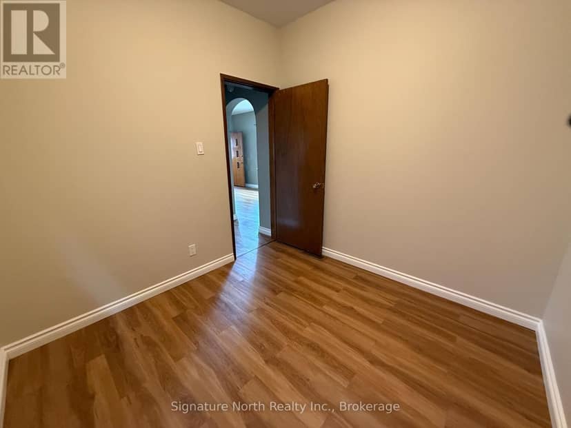 618 McTavish Street — photo 25 of 28