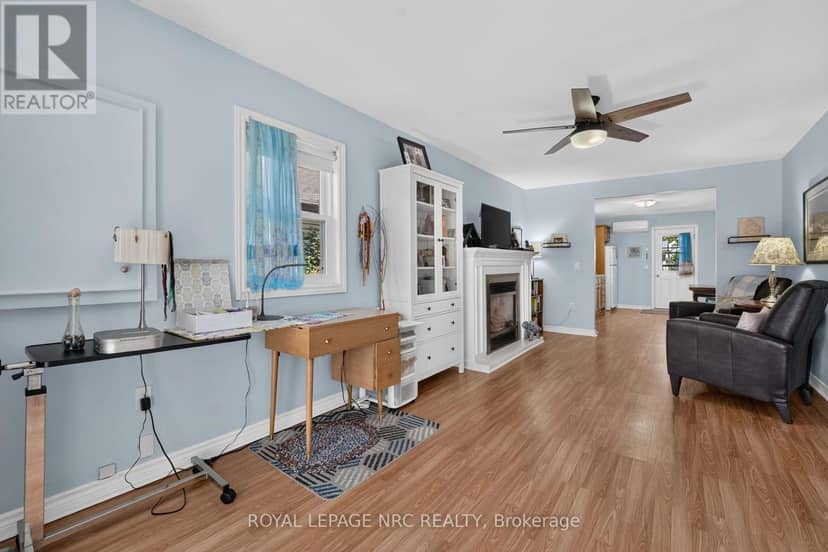 3852 Mathewson Avenue — photo 13 of 40