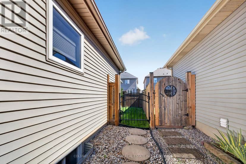211 Classic Avenue — photo 33 of 36
