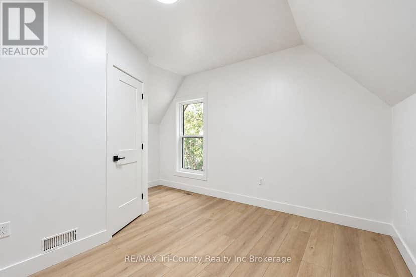 16 Redan Street — photo 22 of 40