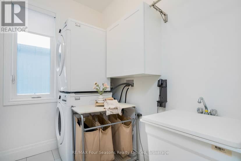 248 Duncan Street — photo 19 of 36