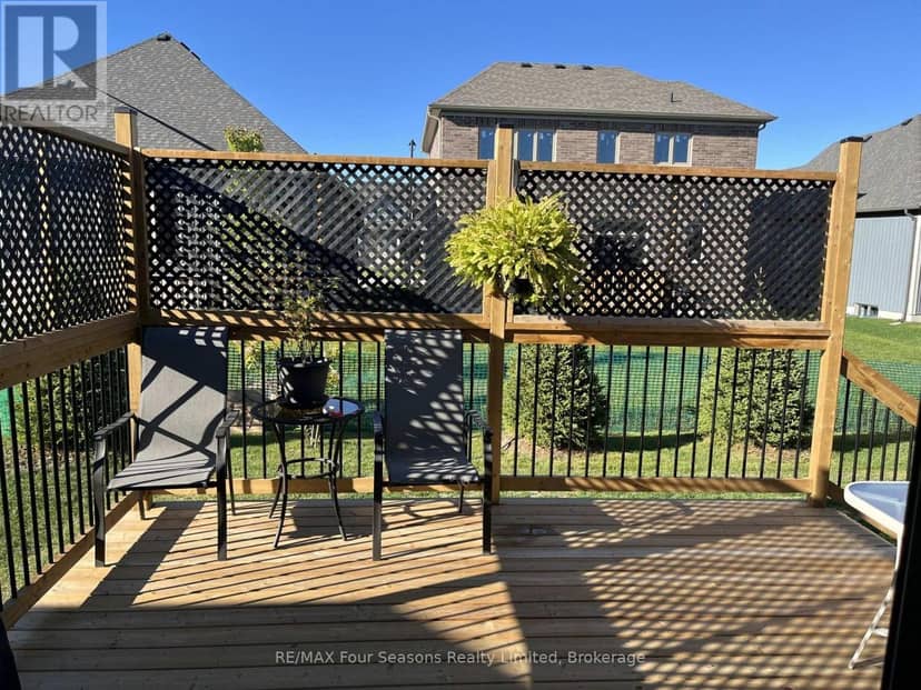 248 Duncan Street — photo 2 of 36