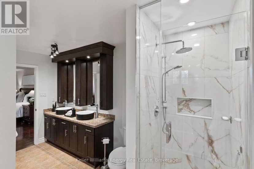 523 Palmtree Crescent — photo 23 of 40