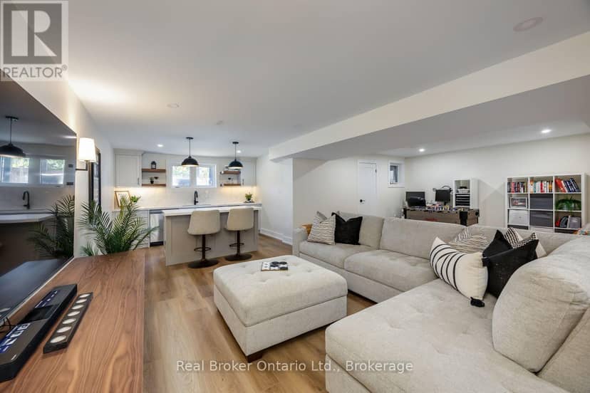 110 Sumersford Drive — photo 36 of 40