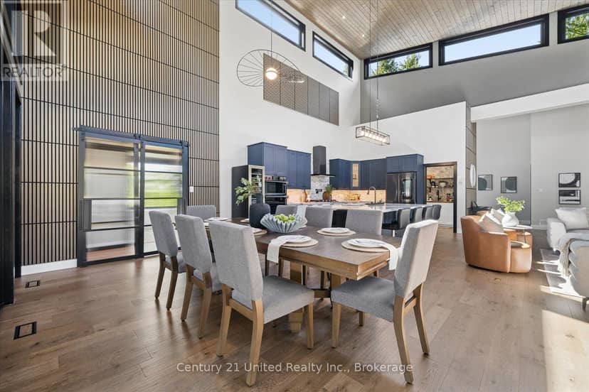 144 Wallis Drive — photo 17 of 40