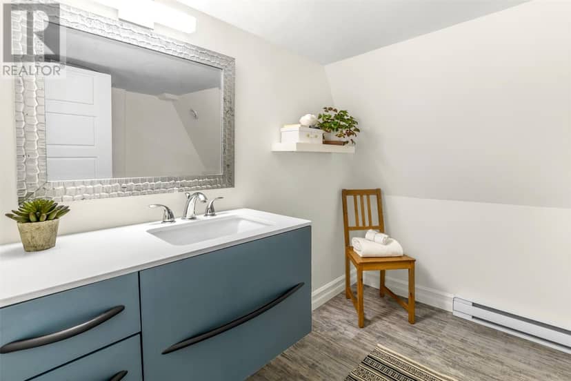 12-14 Mullock Street — photo 33 of 40