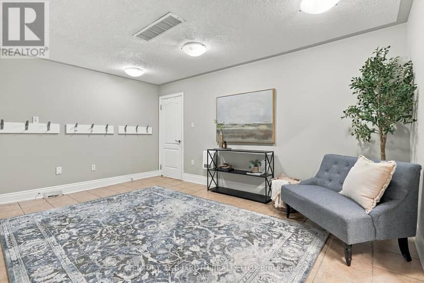 6 Orsi Court — photo 32 of 40