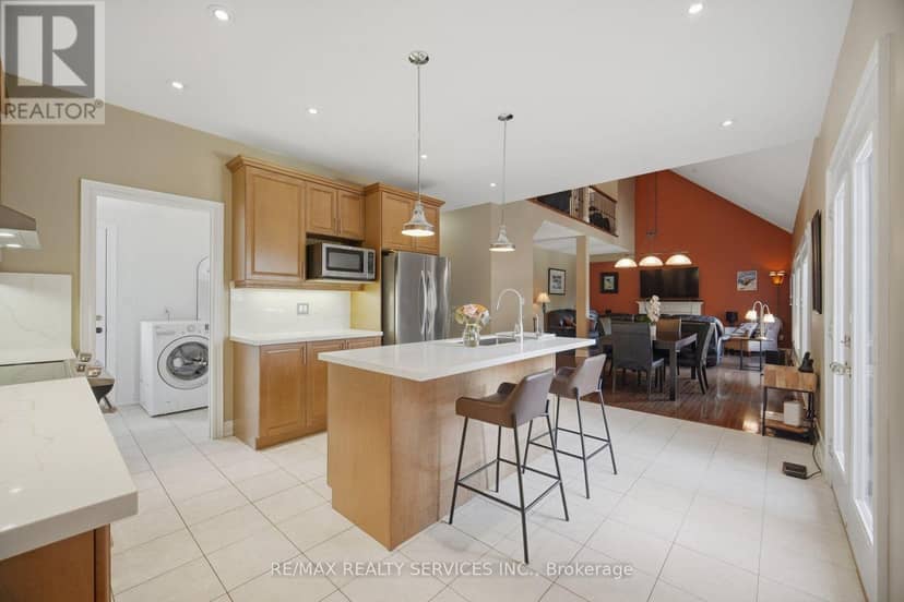 15727 McLaughlin Road — photo 13 of 40