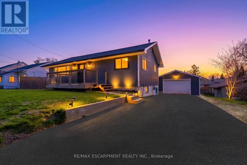 21 Kidd Avenue — photo 1 of 40
