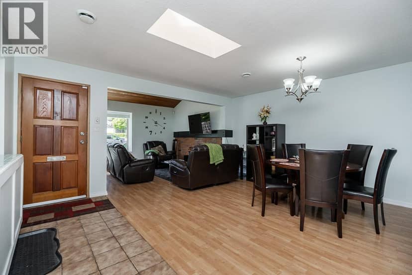 6094 WALKER AVENUE, Burnaby, photo 5