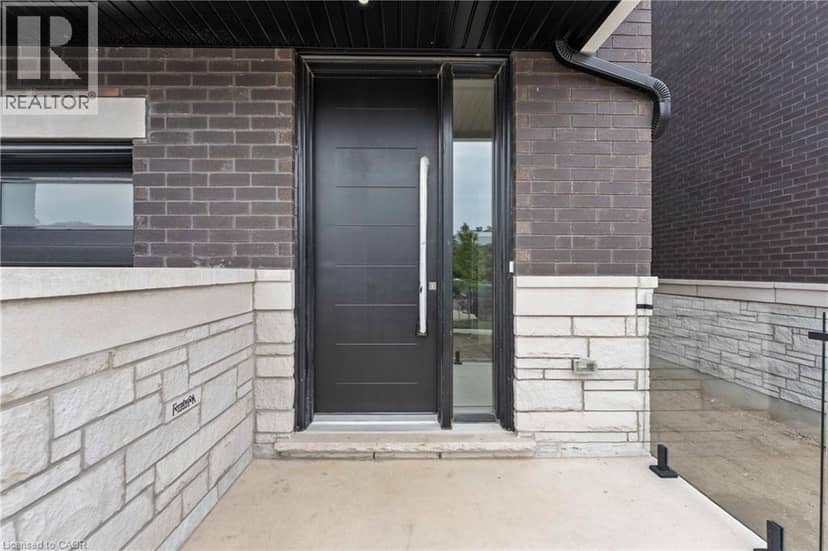 335 HELEN LAWSON Lane, Oakville, photo 4