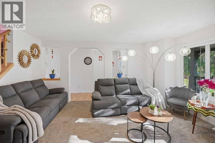 126 Copperfield Manor, Calgary, photo 4