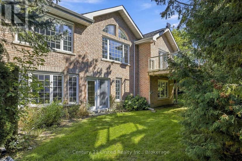 611 - 1742 Ravenwood Drive — photo 39 of 40