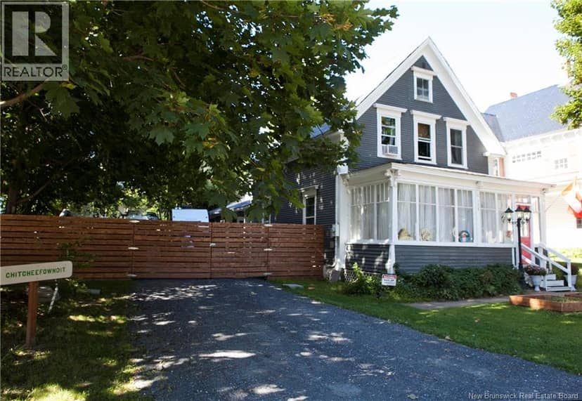 126 Broadway Street — photo 1 of 40