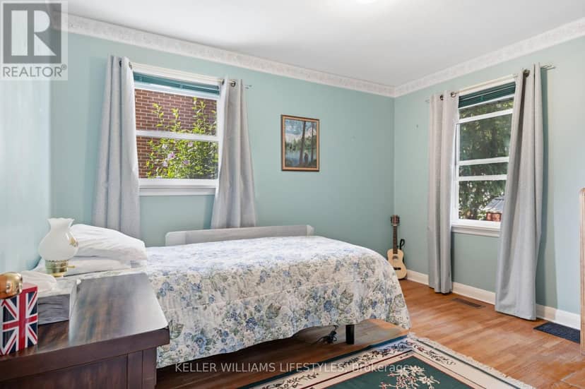 43 Stevenson Avenue, London East, photo 6