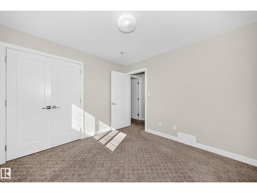 12212 124 ST NW — photo 32 of 40