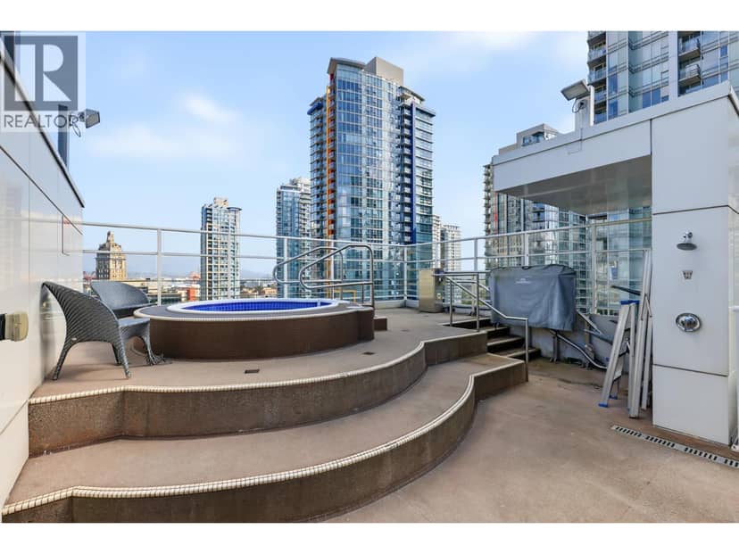 315 161 W GEORGIA STREET, Vancouver, photo 3