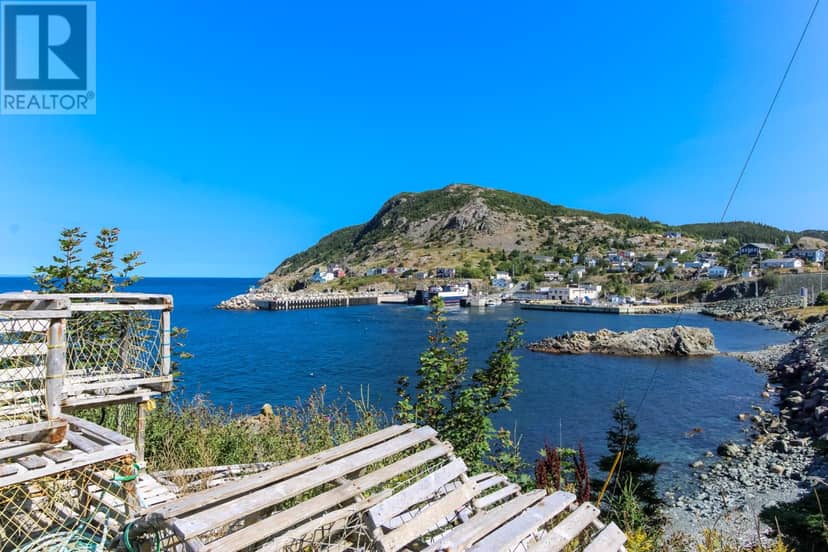 49 Beachy Cove Road, Portugal Cove-St. Philips, photo 6