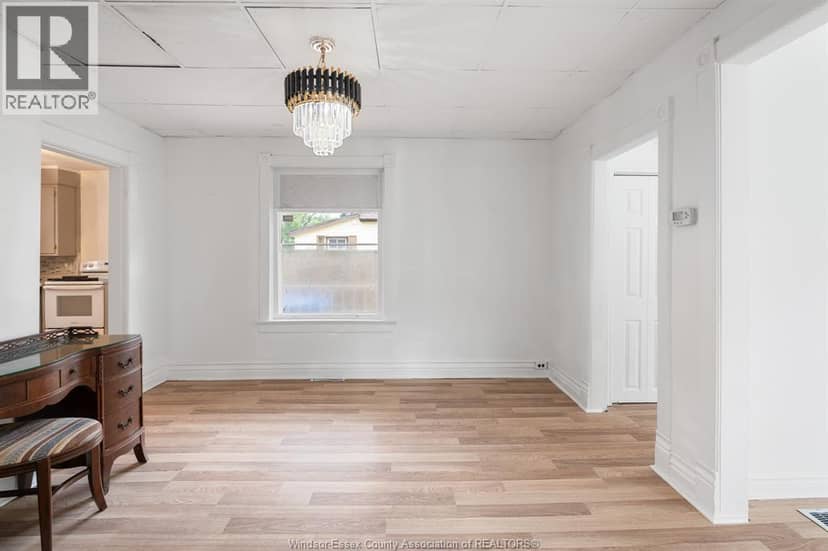 58 McDONALD STREET — photo 10 of 40