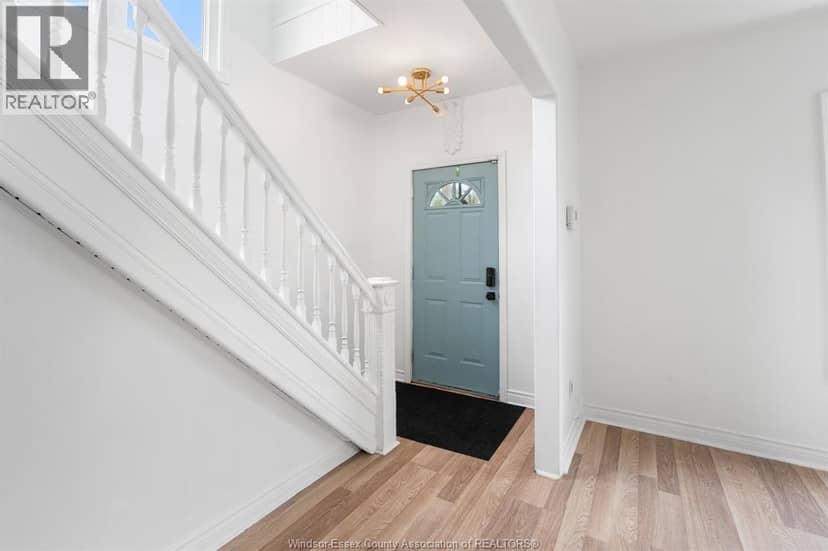 58 McDONALD STREET — photo 6 of 40
