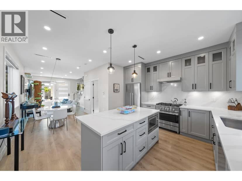 1 2749 E 54TH AVENUE, Vancouver, photo 5
