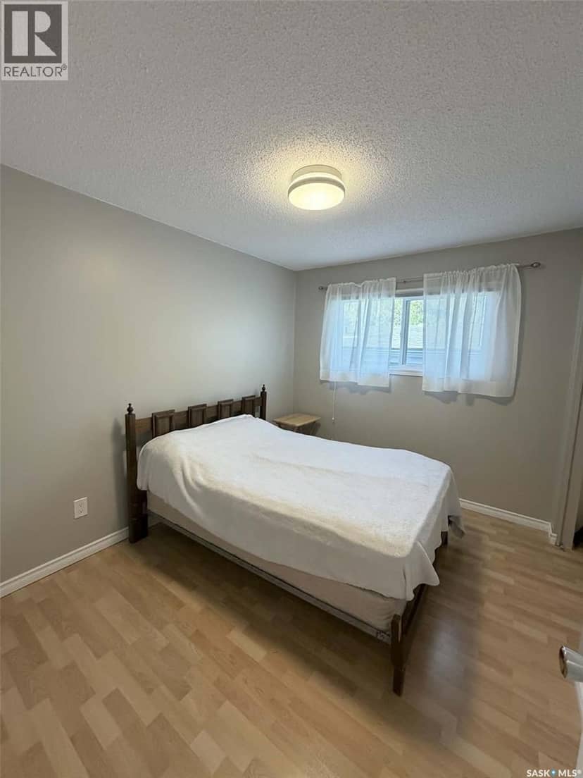 330 Coteau STREET — photo 13 of 23