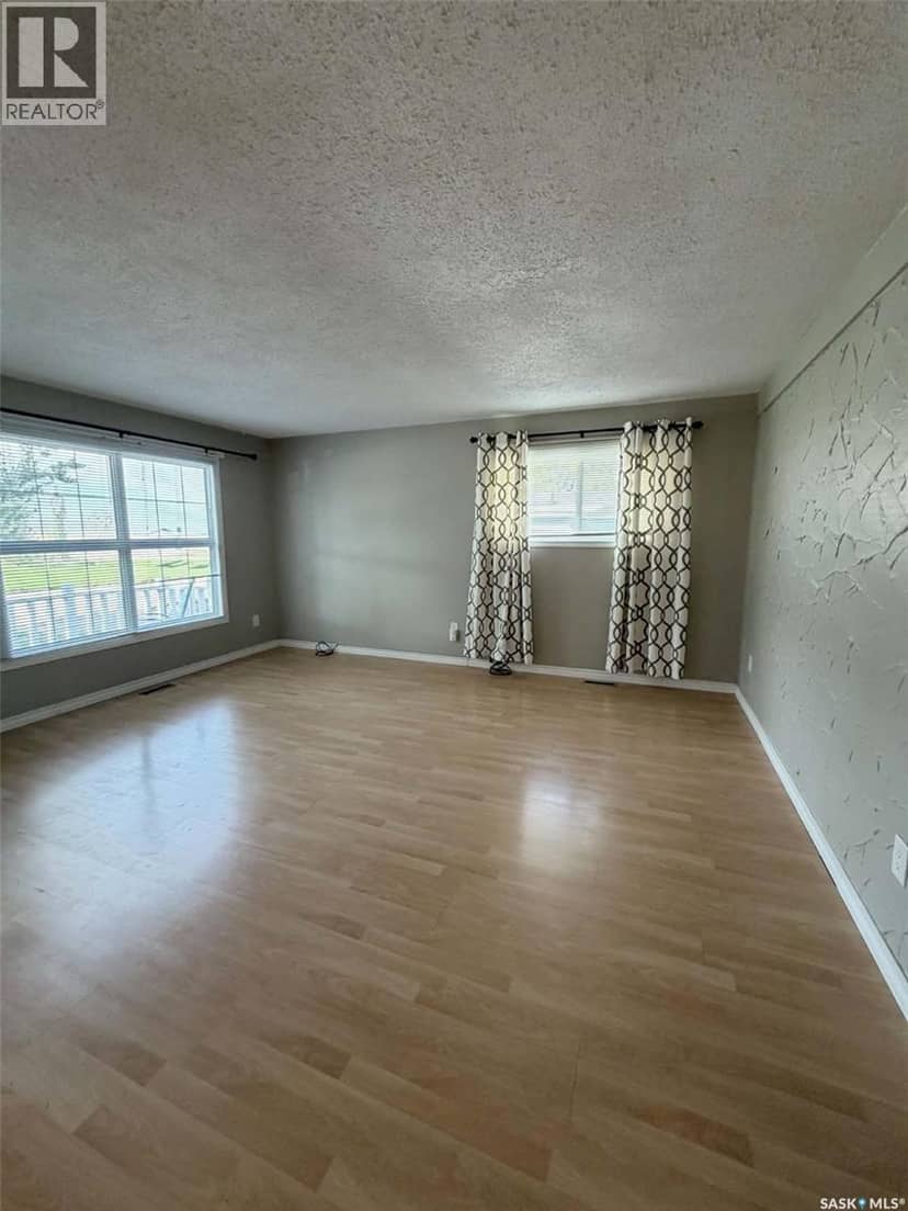 330 Coteau STREET, Milestone, photo 3