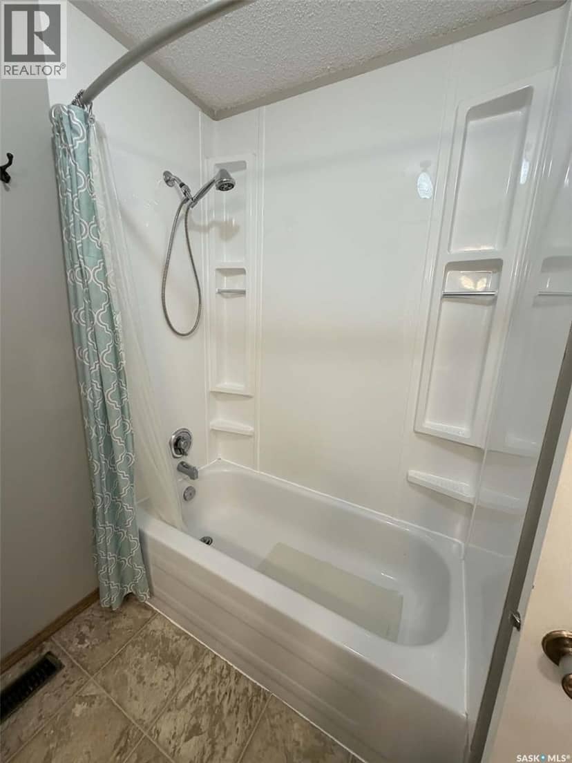 330 Coteau STREET — photo 10 of 23