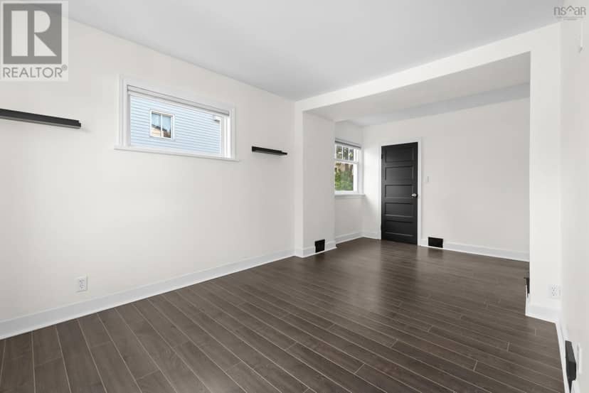 15 Central Avenue — photo 6 of 29