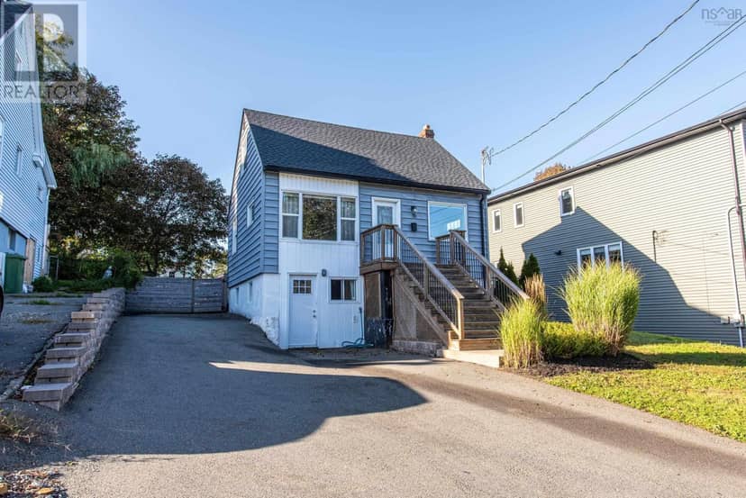 15 Central Avenue — photo 3 of 29