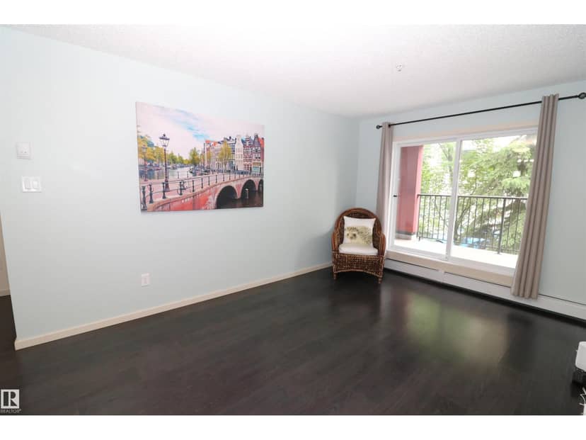 #202 340 Windermere Rd NW — photo 14 of 34