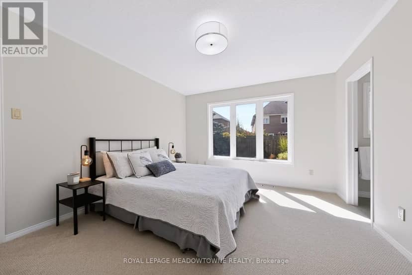 16 Harrop Avenue — photo 20 of 40