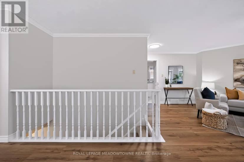 16 Harrop Avenue — photo 30 of 40