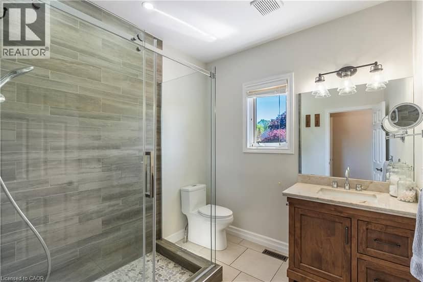 46 SEA BREEZE Drive — photo 18 of 40
