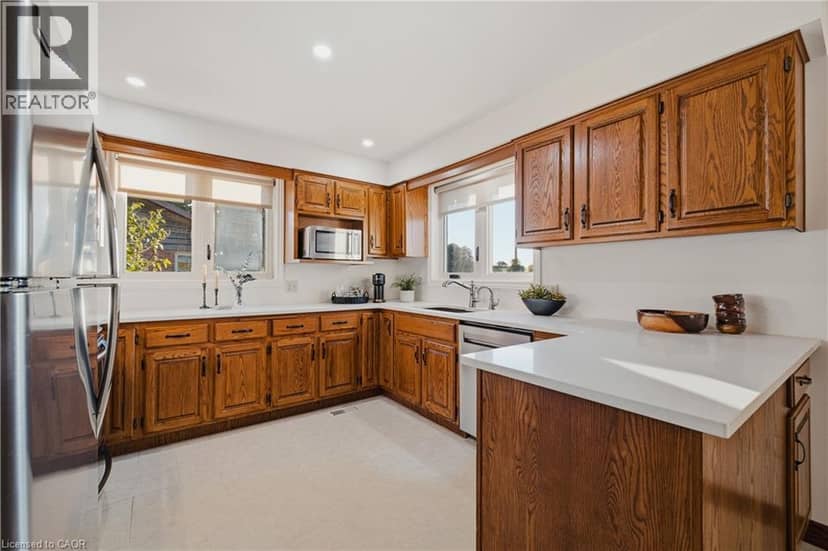 216 ALDERVIEW Drive — photo 23 of 40