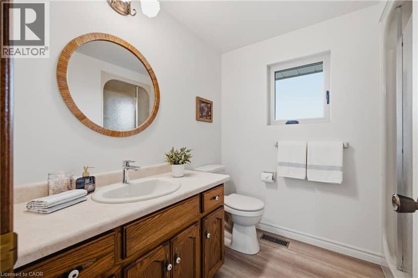 216 ALDERVIEW Drive — photo 36 of 40