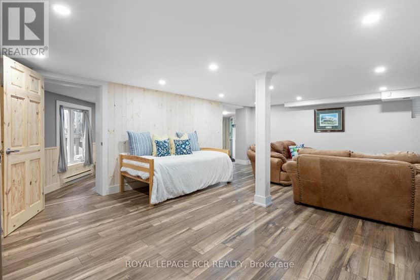 119 Pine Tree Harbour Road — photo 26 of 40