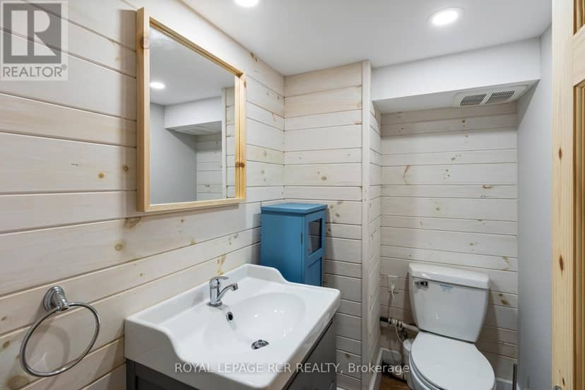 119 Pine Tree Harbour Road — photo 31 of 40
