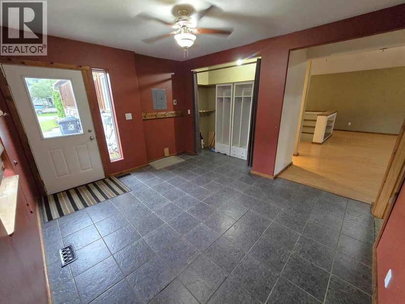5024 AGAR AVENUE, Terrace, photo 5