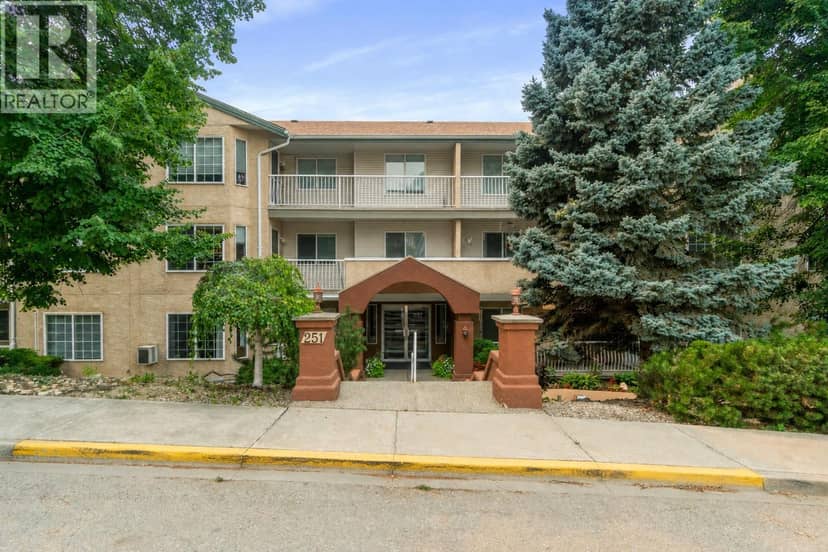 251 6 Street SE Unit# 303, Salmon Arm