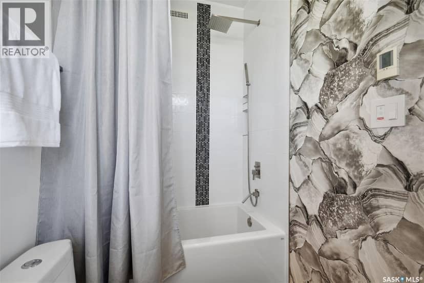 424 Faldo CRESCENT — photo 15 of 40