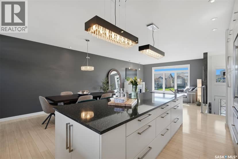 424 Faldo CRESCENT — photo 3 of 40