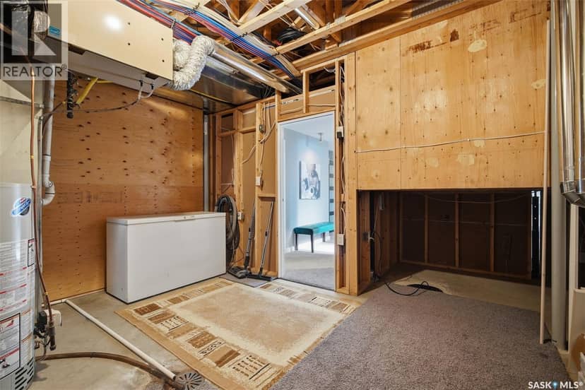 424 Faldo CRESCENT — photo 32 of 40