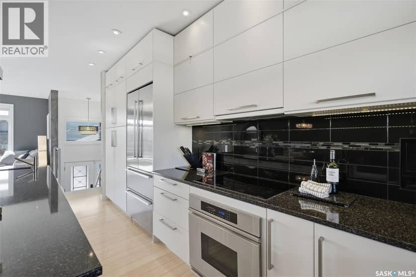 424 Faldo CRESCENT — photo 4 of 40