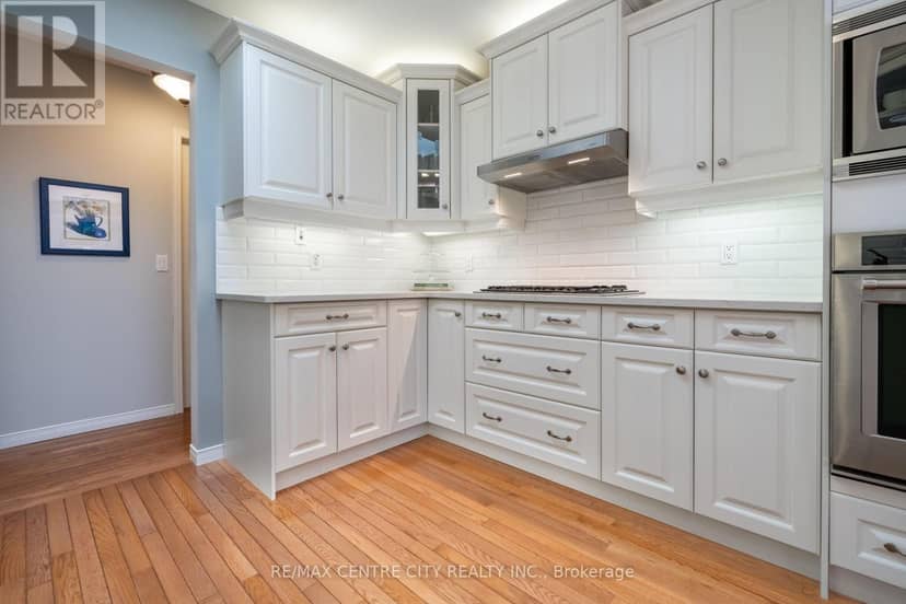 61 Aberdeen Drive — photo 16 of 40