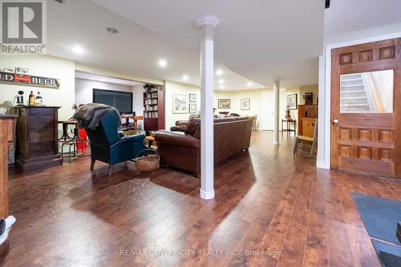 61 Aberdeen Drive — photo 31 of 40