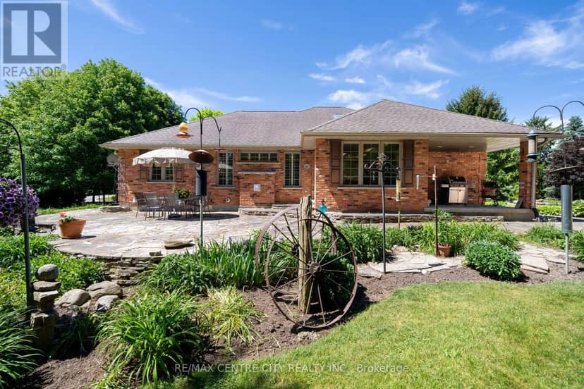 61 Aberdeen Drive — photo 36 of 40