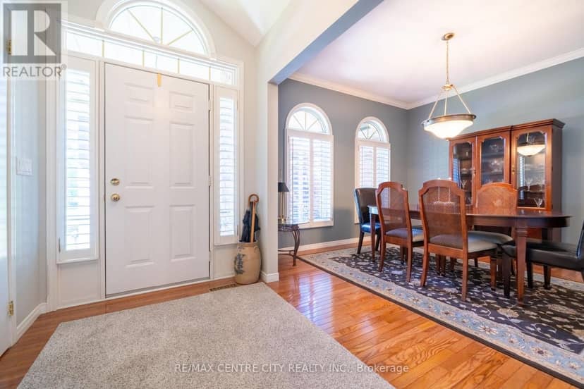 61 Aberdeen Drive — photo 7 of 40