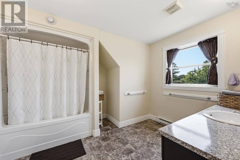 975 West Ship Harbour Road — photo 35 of 40