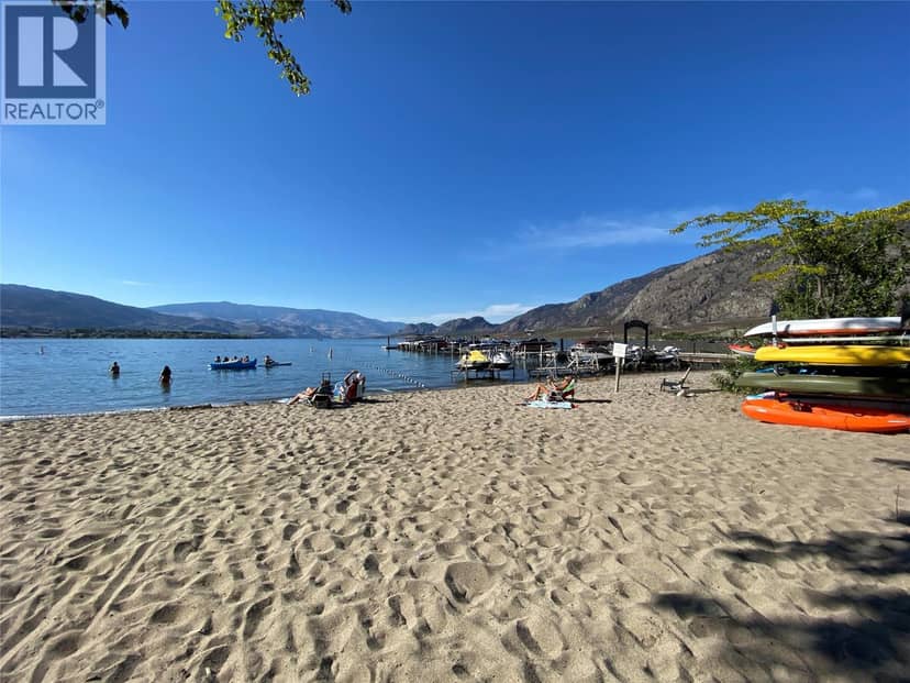 7600 Cottonwood Drive Unit# 202, Osoyoos